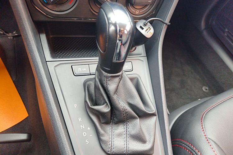 Volkswagen Lavida 2017 car image #18
