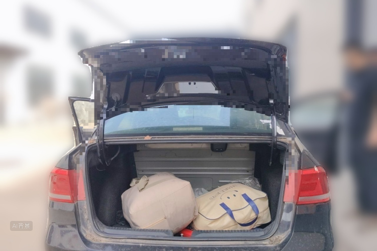 Volkswagen Santana 2015 car image #21