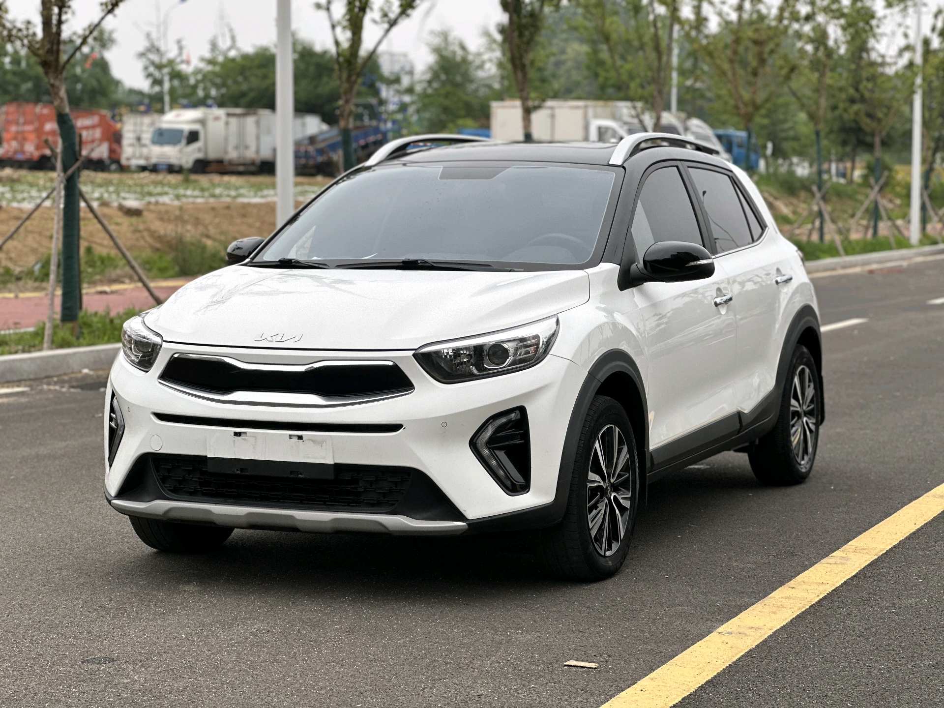 Kia KX1 2021 car image 