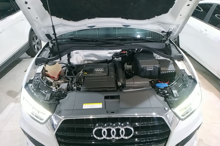 Audi Q3 2019 #20 Audi Q3 2019 car image #20