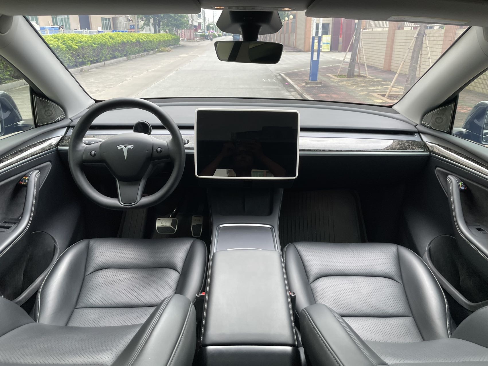 Tesla Model Y 2024 car image #5