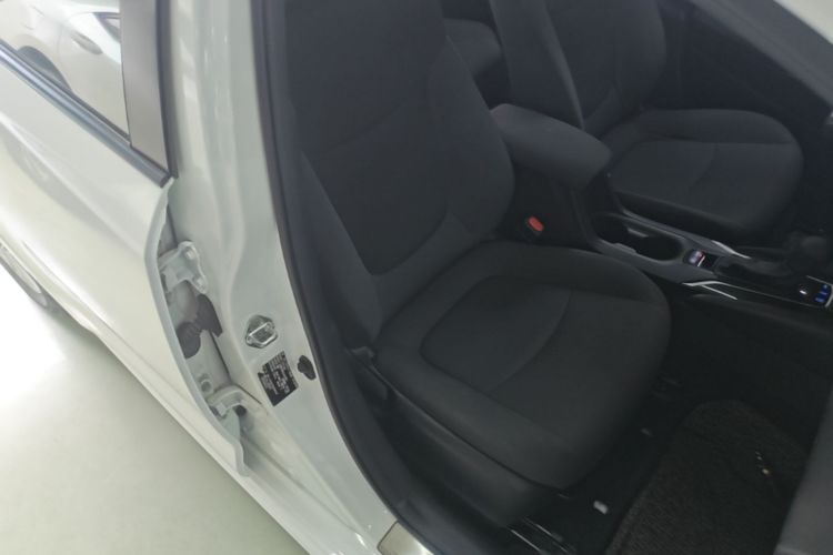 Toyota Corolla 2020 car image #24