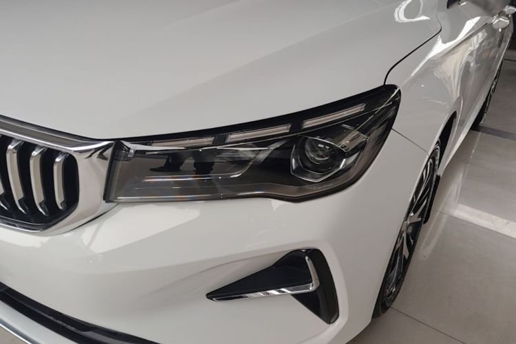 GEELY Emgrand 2024 car image #23