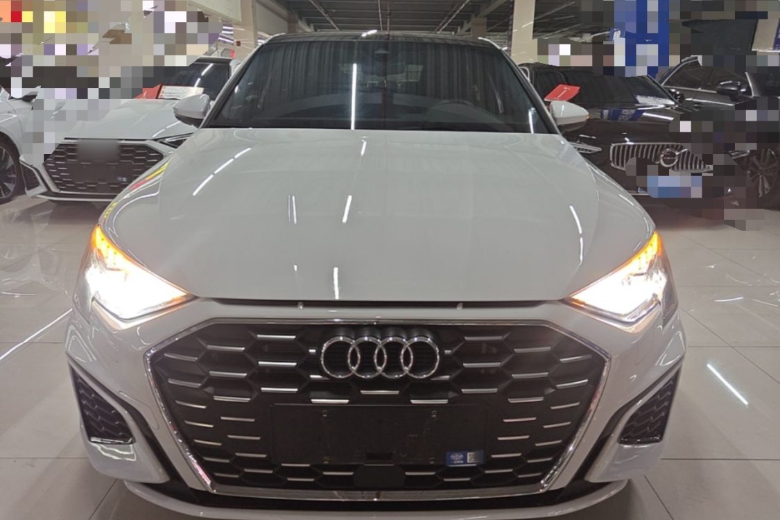 Audi A3 2024 car image #3