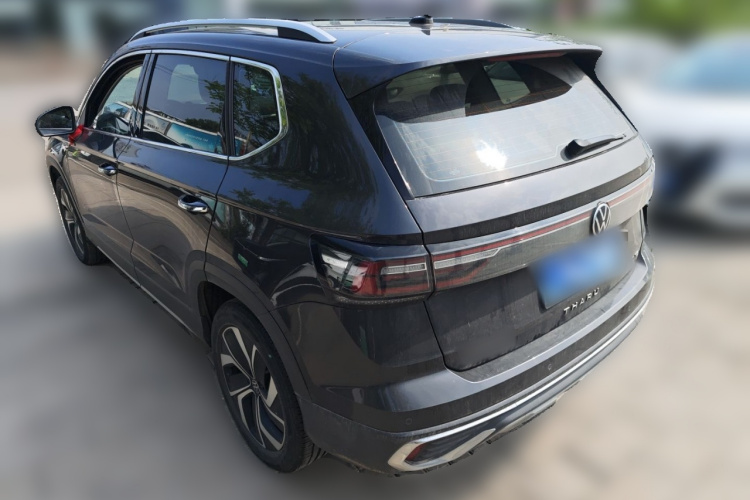 Volkswagen Tharu 2024 car image #5