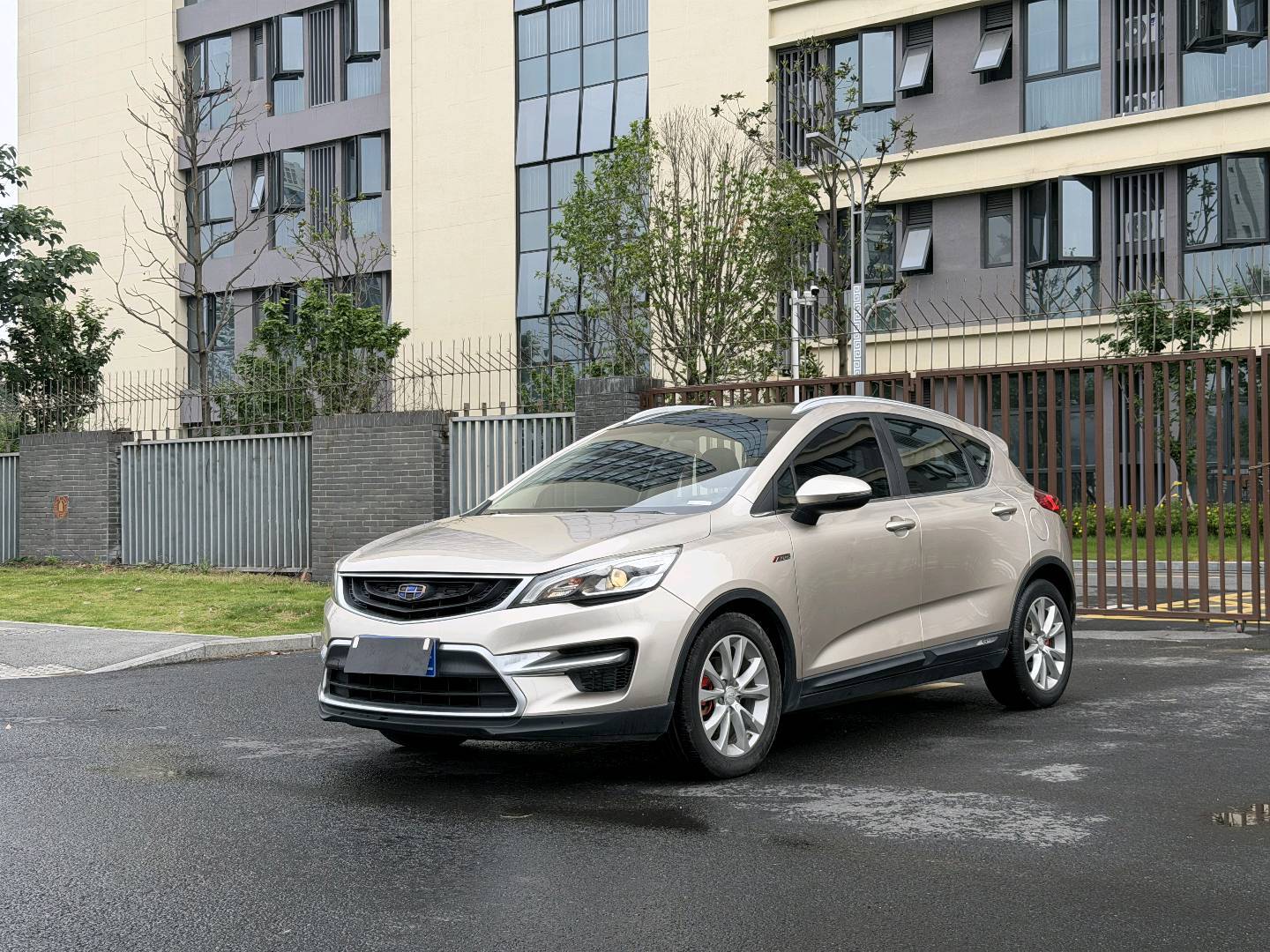 2017 2017 car image