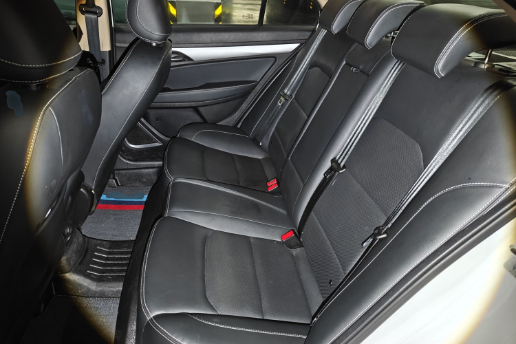 GEELY Emgrand 2018 #10 GEELY Emgrand 2018 car image #10