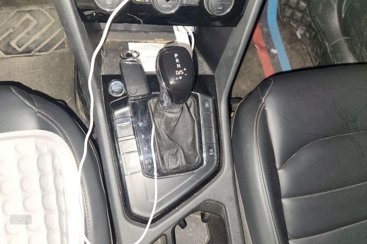 Volkswagen Tharu 2020 car image #16