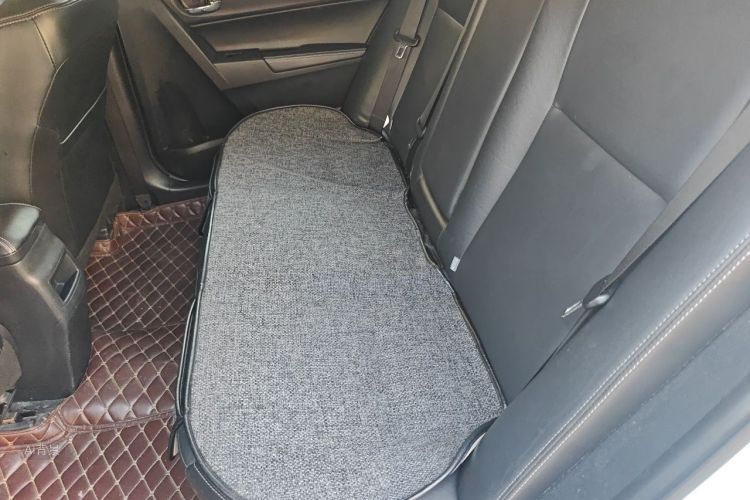 Toyota Corolla 2017 #19 Toyota Corolla 2017 car image #19