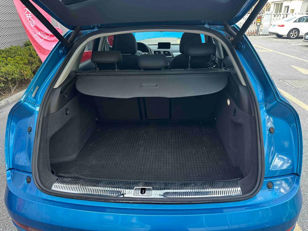 Audi Q3 2018 #22 Audi Q3 2018 car image #22