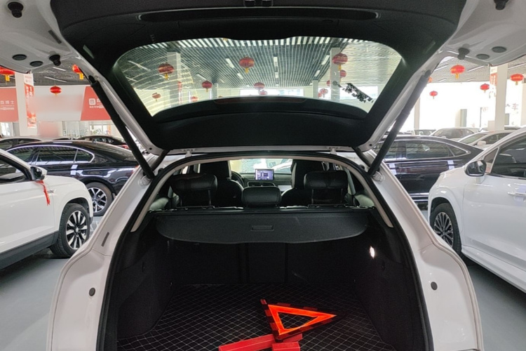Audi Q3 2018 #19 Audi Q3 2018 car image #19