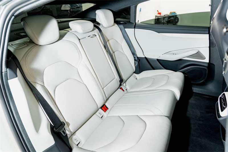 2025 #22 2025 immagine di auto #22