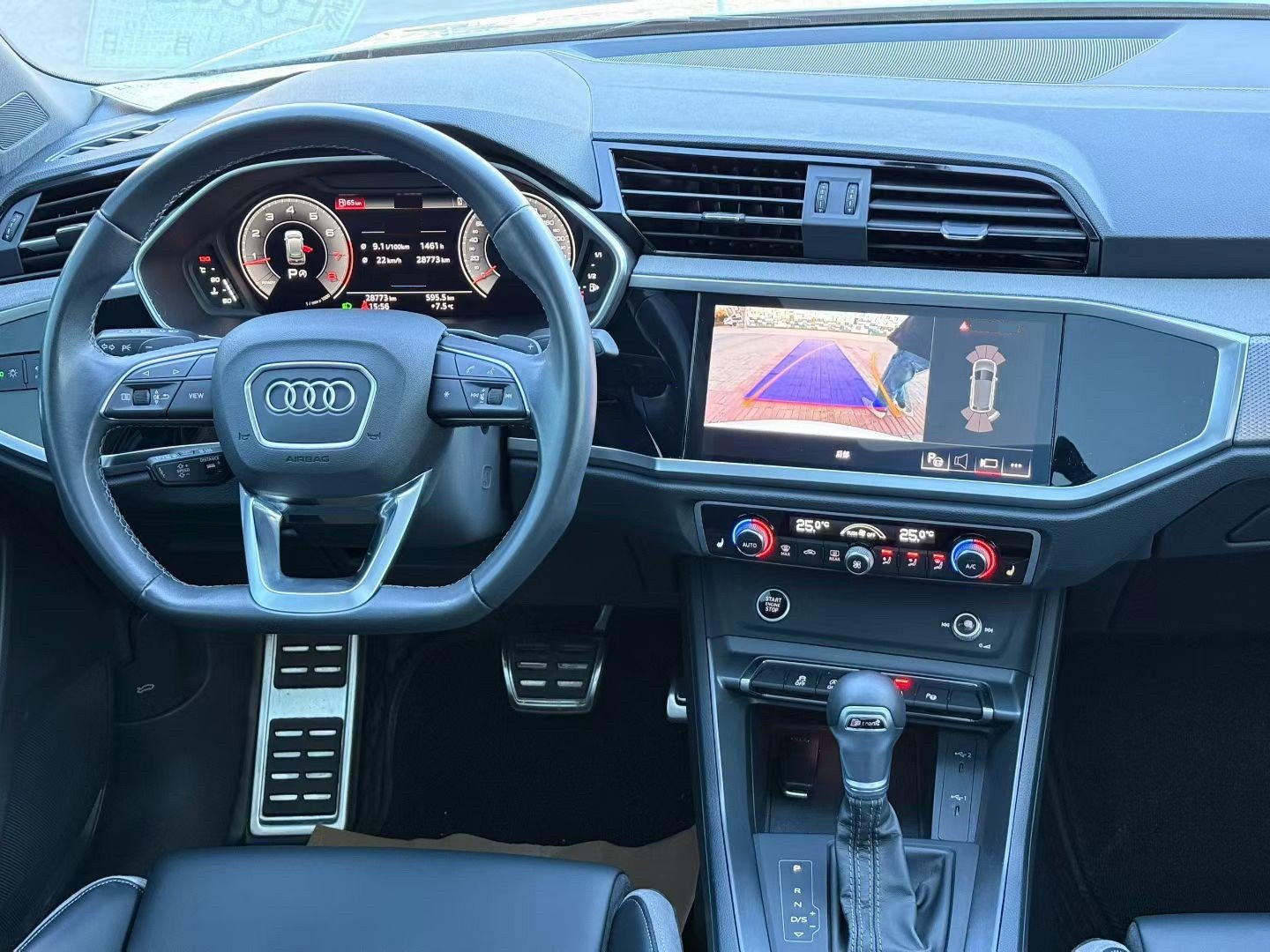 Audi Q3 2024 #8 Audi Q3 2024 صورة سيارة #8