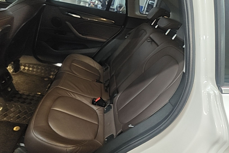 BMW X1 2017 #17 BMW X1 2017 car image #17