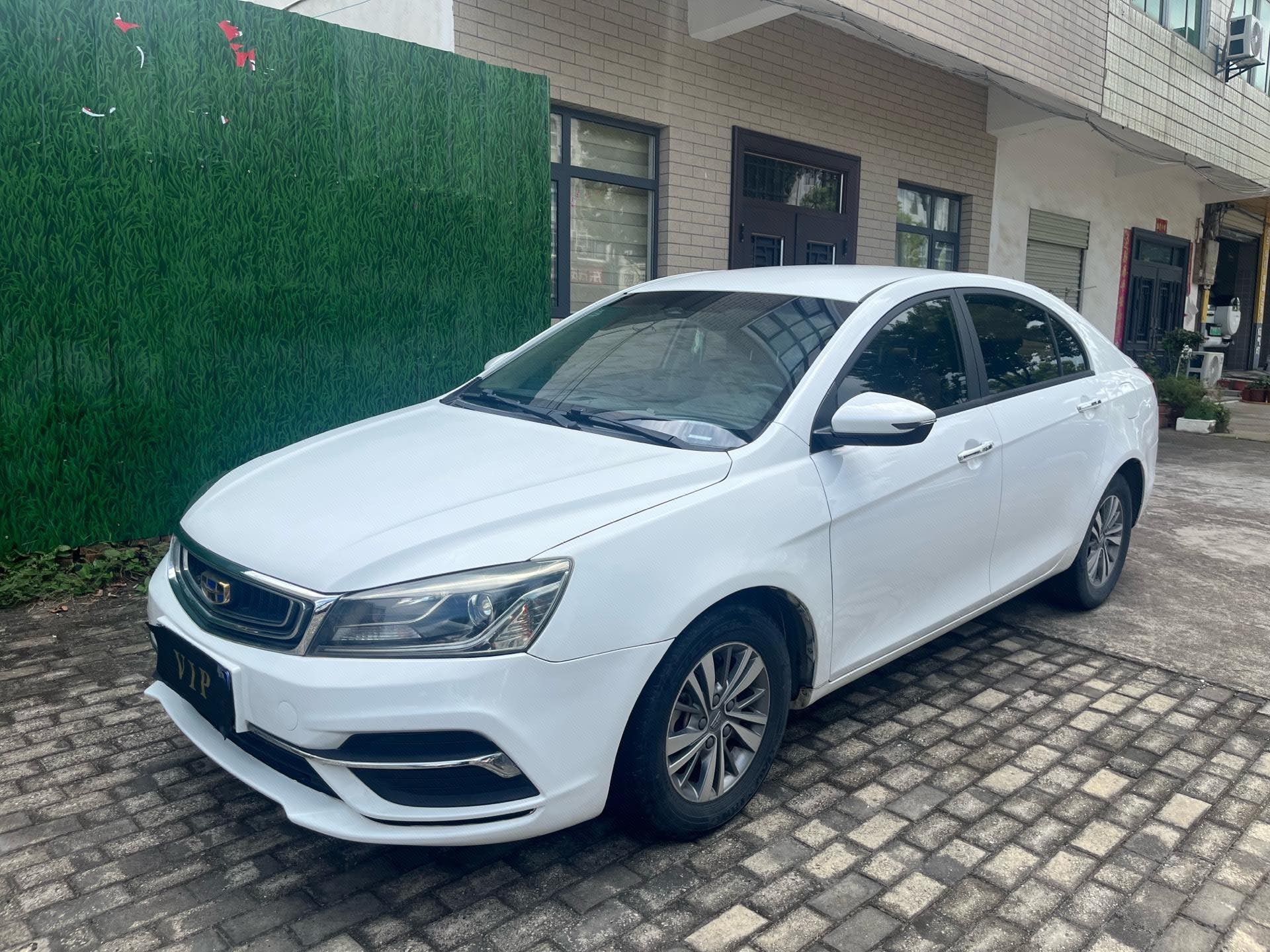 GEELY Emgrand 2018 GEELY Emgrand 2018 car image