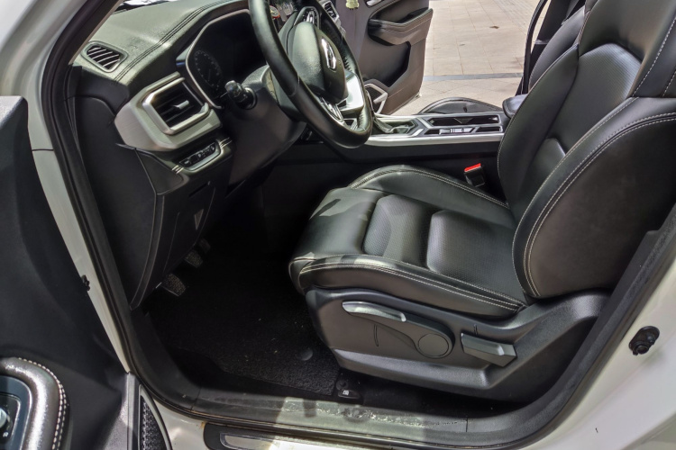 GEELY Vision X6 2020 car image #20