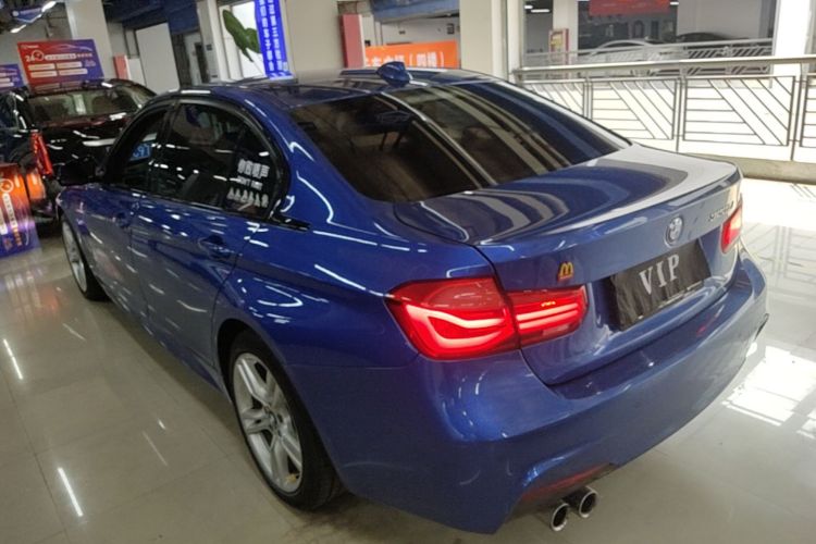 BMW 3 Series 2018 car image #5