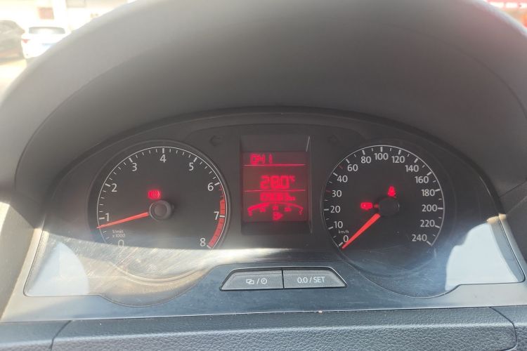 Volkswagen Santana 2016 صورة سيارة #12