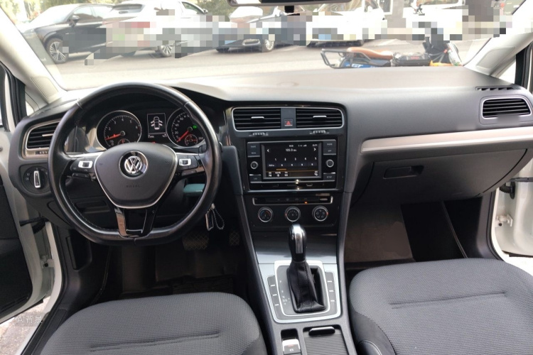 Volkswagen Golf 2018 #11 Volkswagen Golf 2018 car image #11