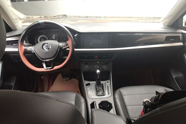 Volkswagen Lavida 2019 #11 Volkswagen Lavida 2019 car image #11
