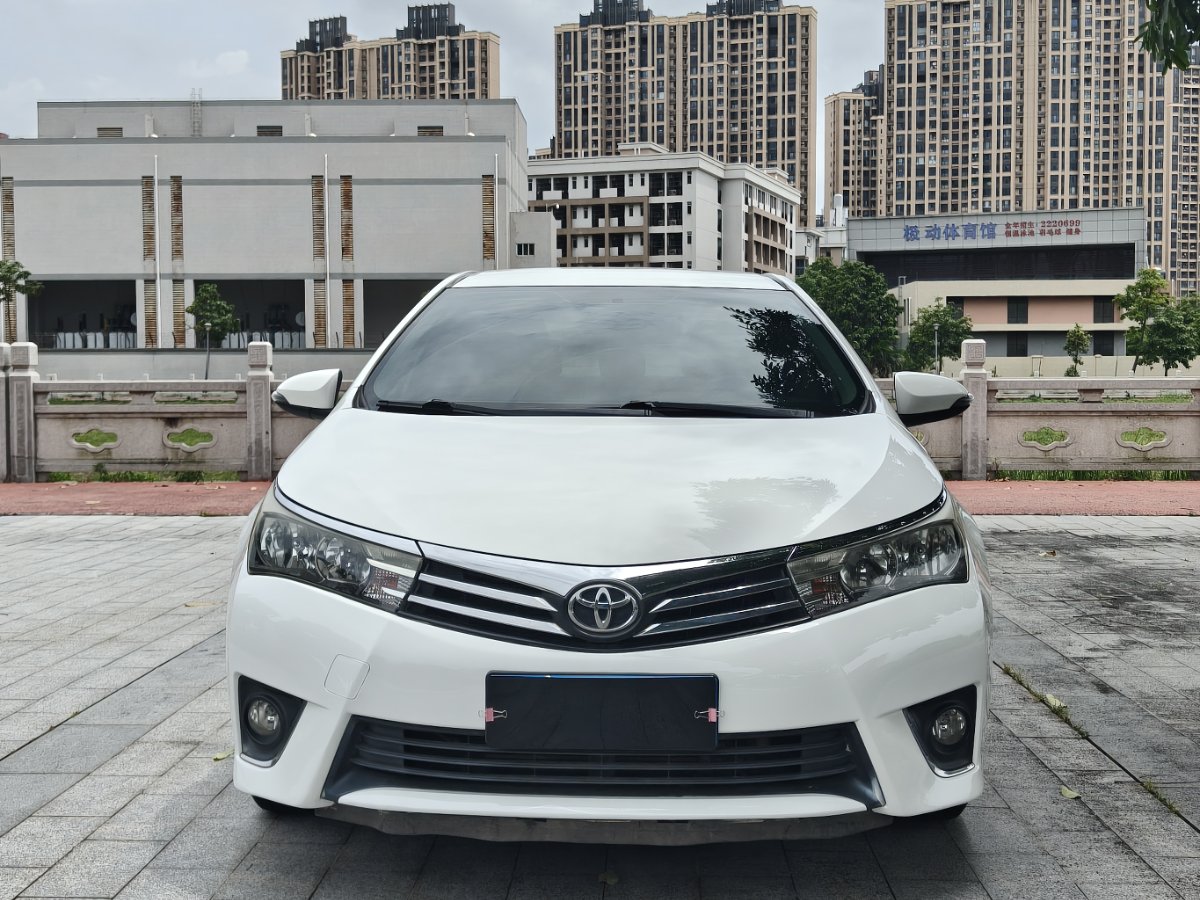 2015 car image #2