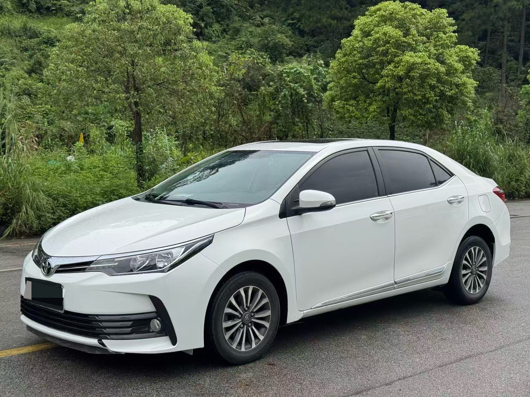Toyota Corolla 2018 car image 