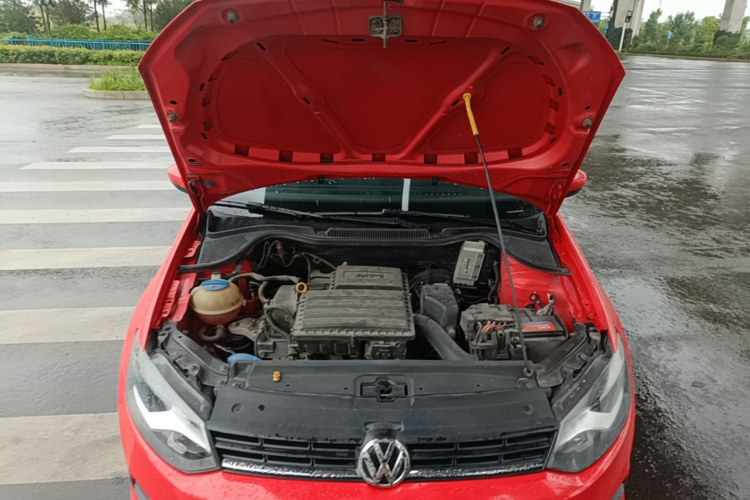 Volkswagen Polo 2018 car image #22