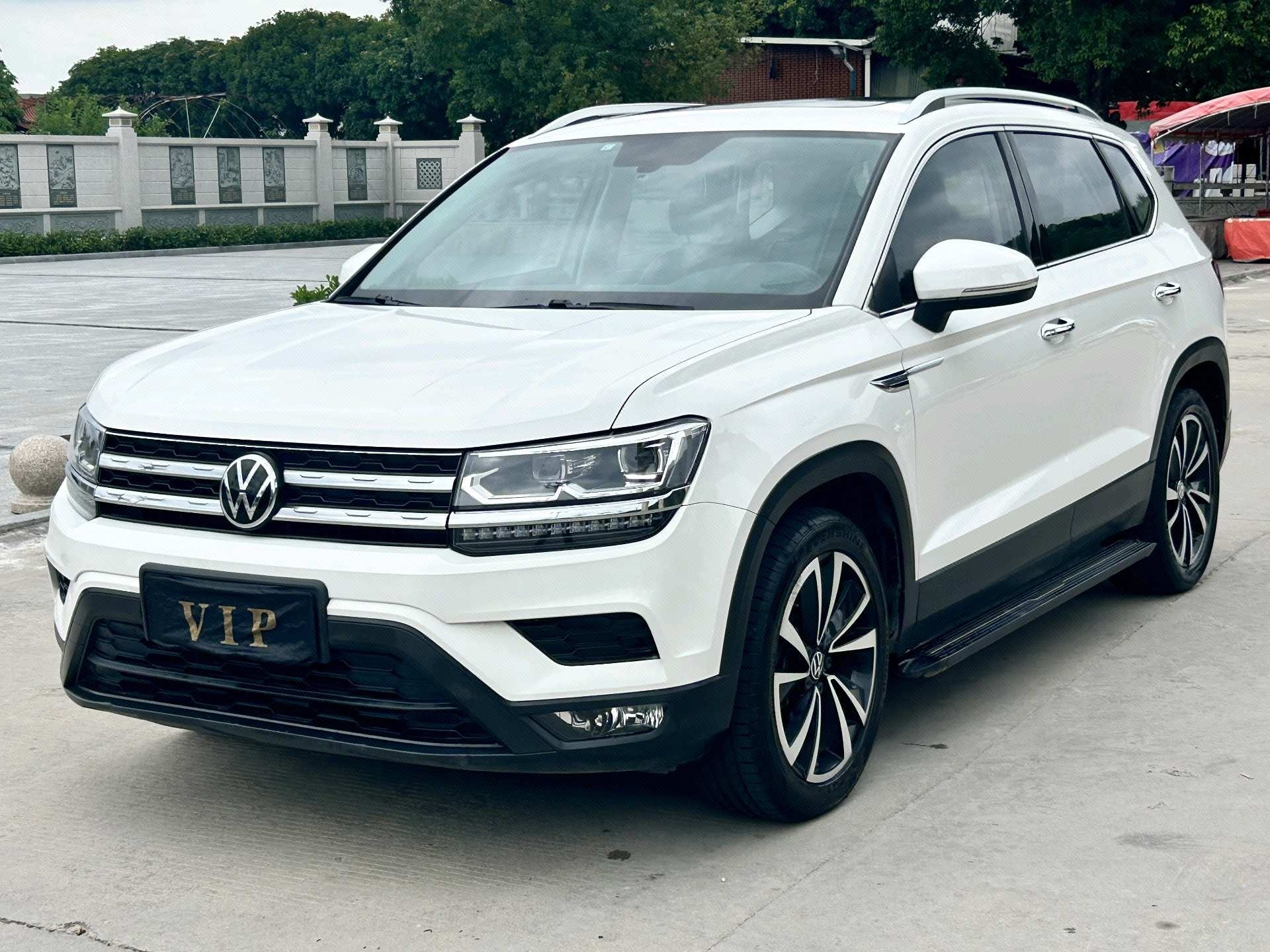 2020 2020 car image