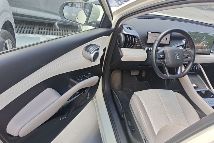 BYD Yuan Plus 2025 car image #12