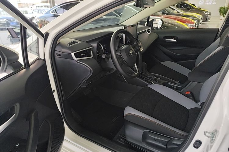Toyota Corolla 2024 car image #16