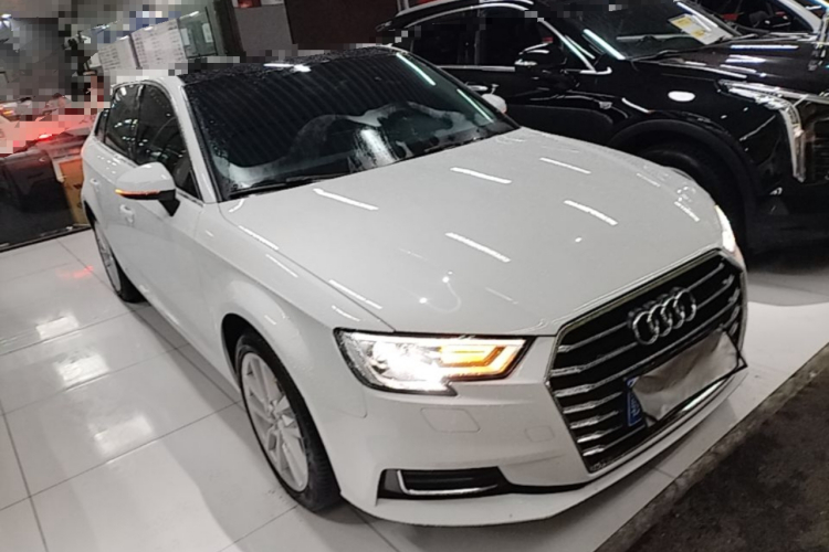 Audi A3 2020 car image #4