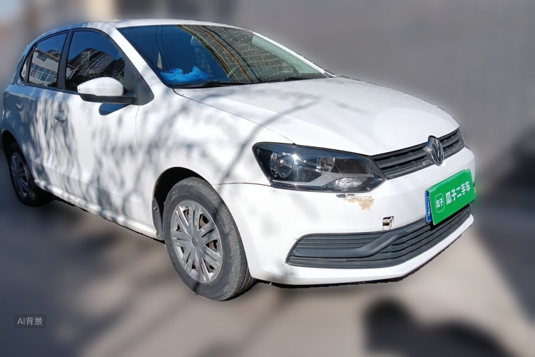 Volkswagen Polo 2015 car image #4