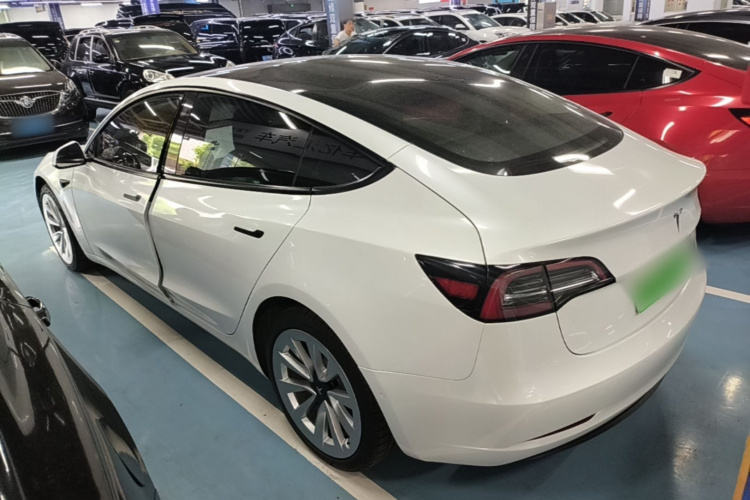 Tesla Model 3 2021 #5 Tesla Model 3 2021 immagine di auto #5