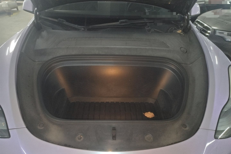 Tesla Model Y 2022 #20 Tesla Model Y 2022 car image #20