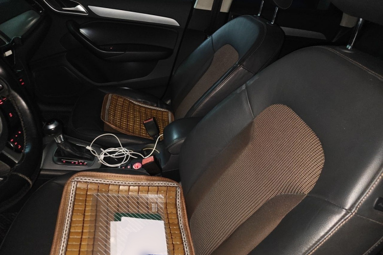 Audi Q3 2017 #15 Audi Q3 2017 car image #15
