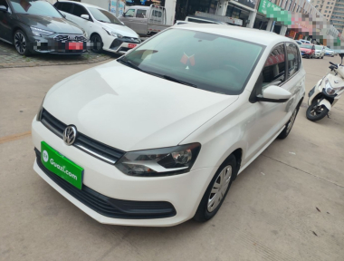Volkswagen Polo 2019 car image 