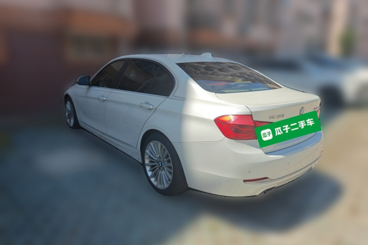 BMW 3 Series 2017 #5 BMW 3 Series 2017 car image #5