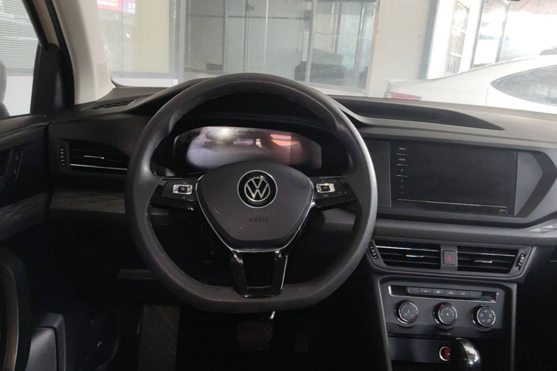 Volkswagen Tharu 2022 car image #24