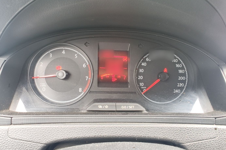Volkswagen Santana 2019 car image #16