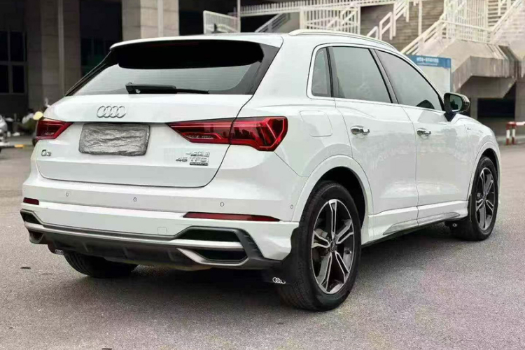 Audi Q3 2022 #5 Audi Q3 2022 car image #5