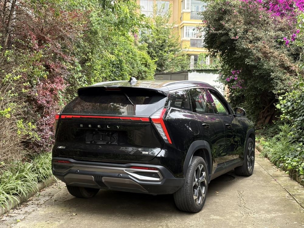 GEELY Boyue L 2023 car image #3