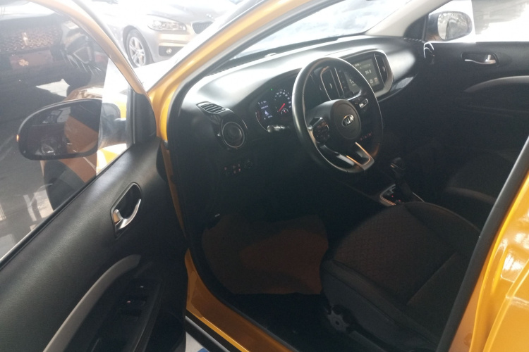 起亚 奕跑 2019 汽车图片 #16