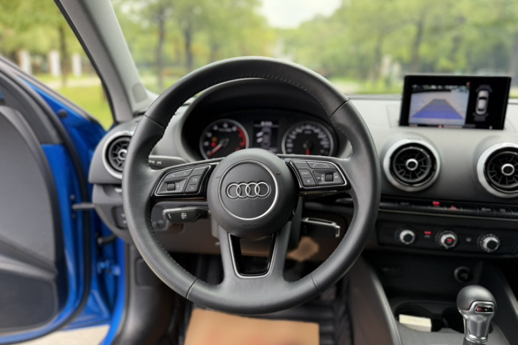 Audi A3 2019 #3 Audi A3 2019 car image #3