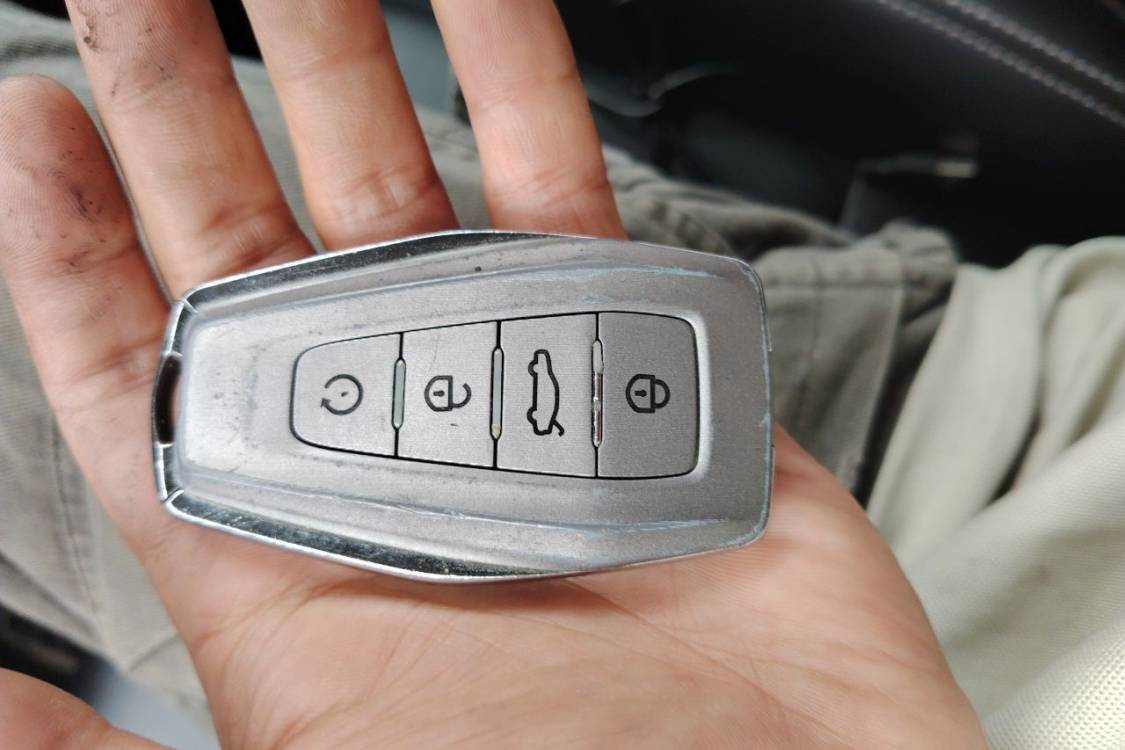 GEELY Coolray 2019 immagine di auto #28