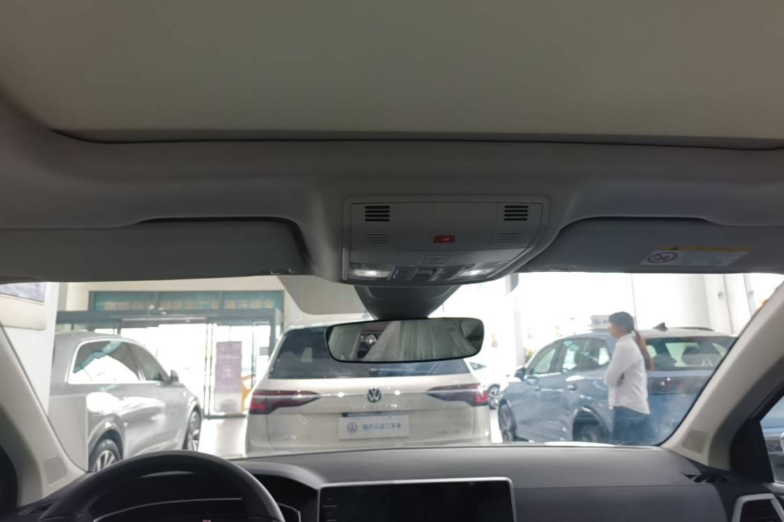 Volkswagen Tharu 2024 imagem de carro #14