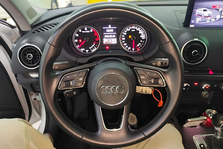 Audi A3 2020 car image #11