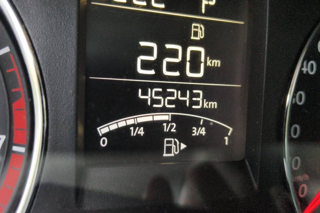 Volkswagen Polo 2016 #25 Volkswagen Polo 2016 car image #25
