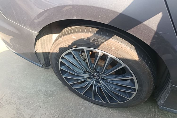 BYD Han 2021 car image #10