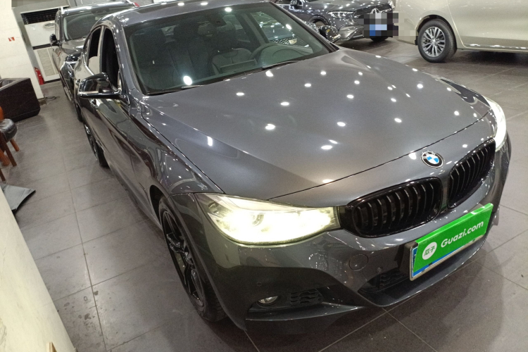 BMW 3 Series GT 2019 car image #6