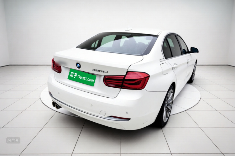BMW 3 Series 2019 car image #7
